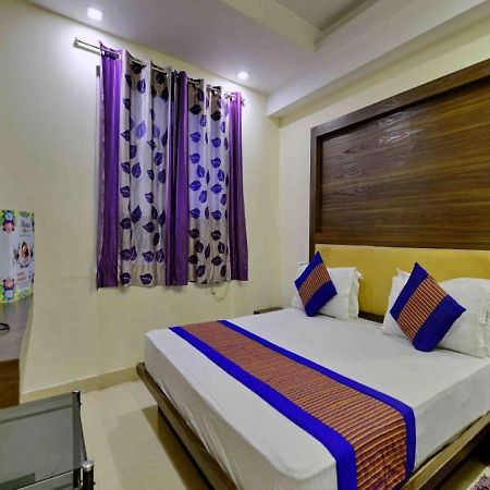 Hotel International Neelam Near New Delhi Railway Station Exterior photo