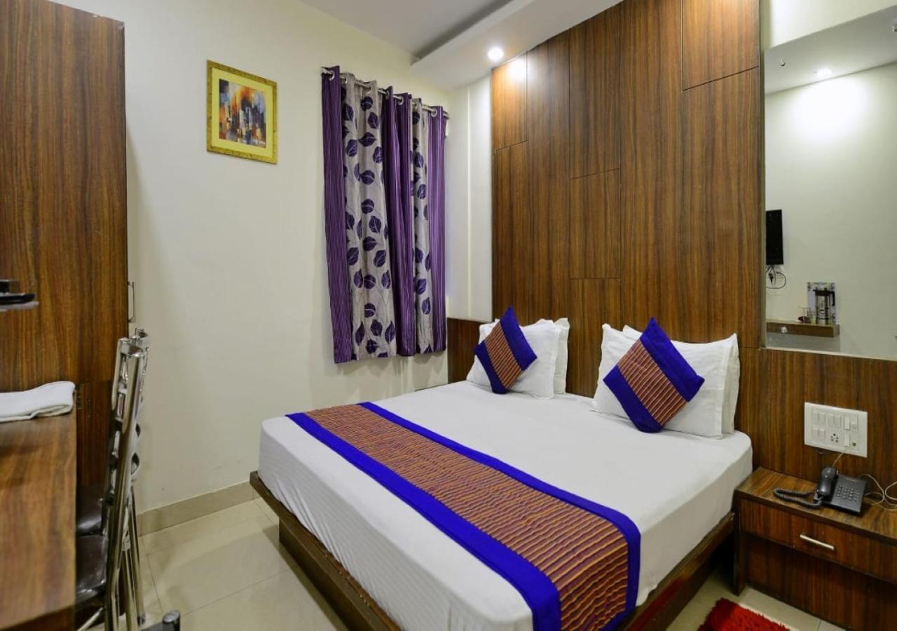 Hotel International Neelam Near New Delhi Railway Station Exterior photo